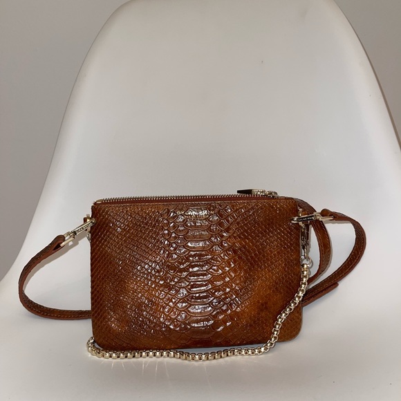 Leather caramel bag